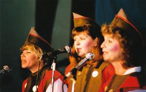 The Andrews Sisters - Cathy Bryden, Linda Davis, Marilyn Johnman